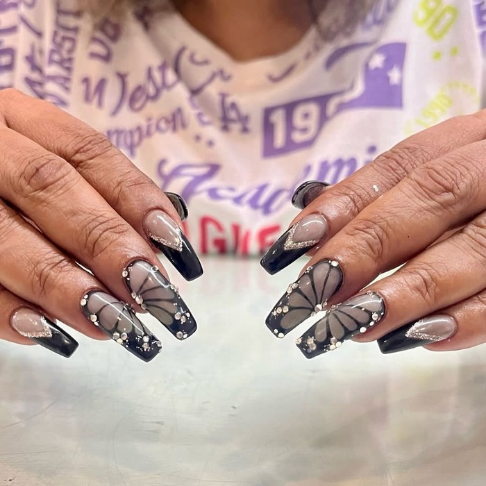 Simple Yet Stunning Nail Designs For Everyday Wear