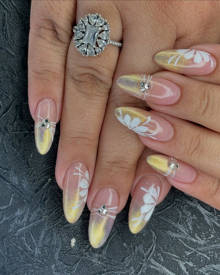 Glamorous Nail Art for Every Season
