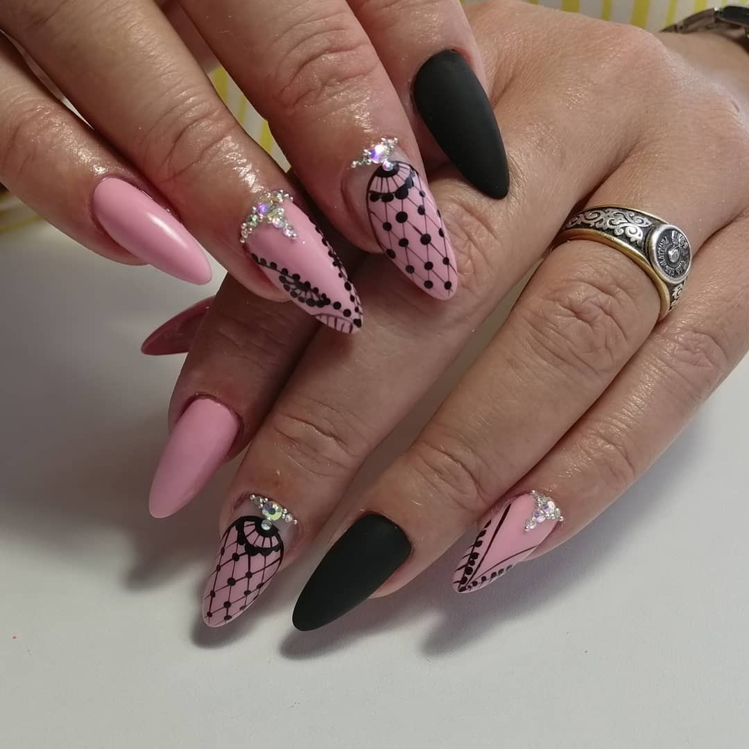 Glossed Up Nails, Bold Beauty