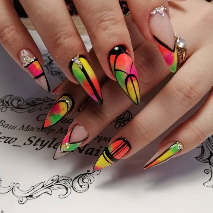 Embrace Natural Elegance With Effortless Beauty Nail Designs