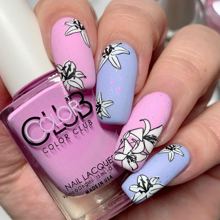Delicate Dreams In Shades Of Periwinkle Grace Short Nails