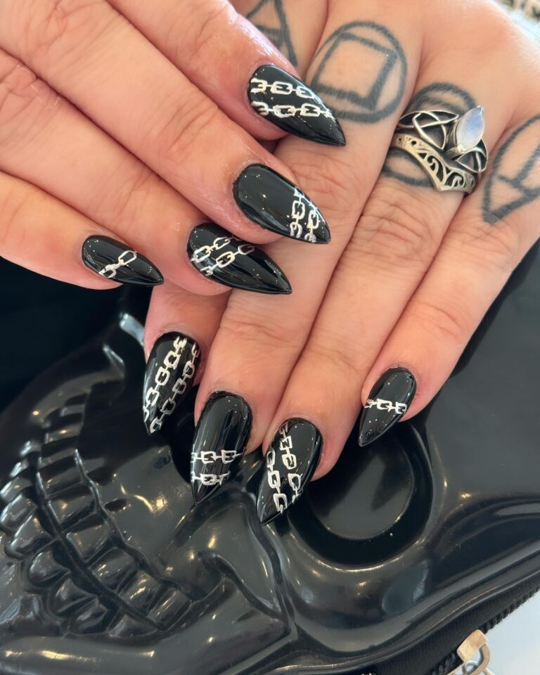 Elegant Virgo Nail Art For Pure, Polished Perfection